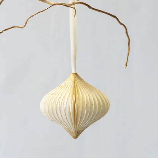 Honeycomb Decoration Onion Ivory