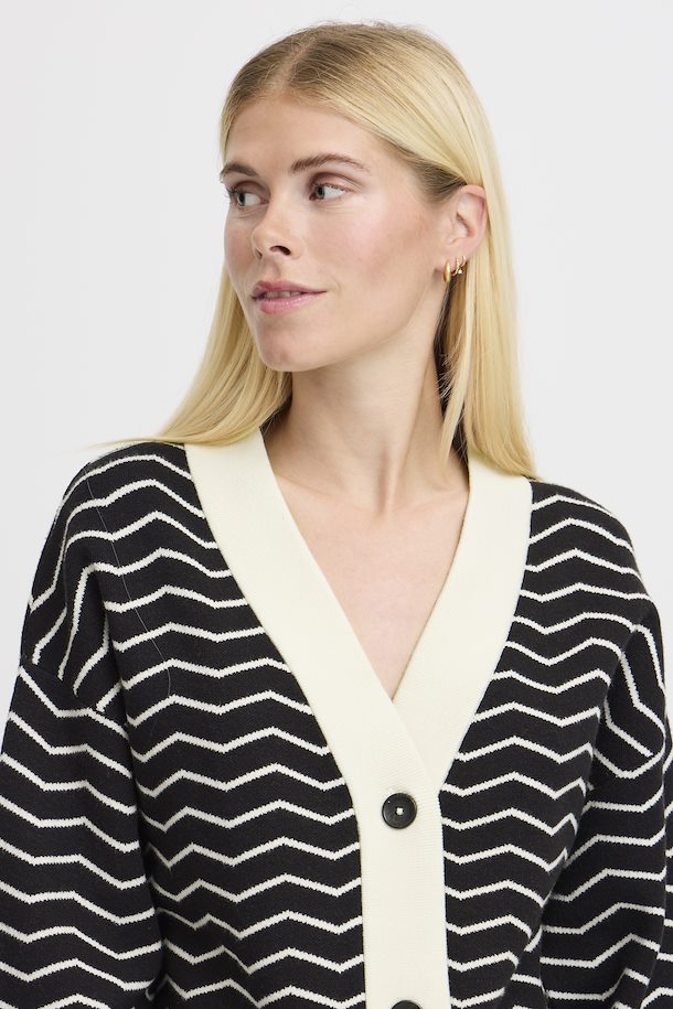 Otari cardigan